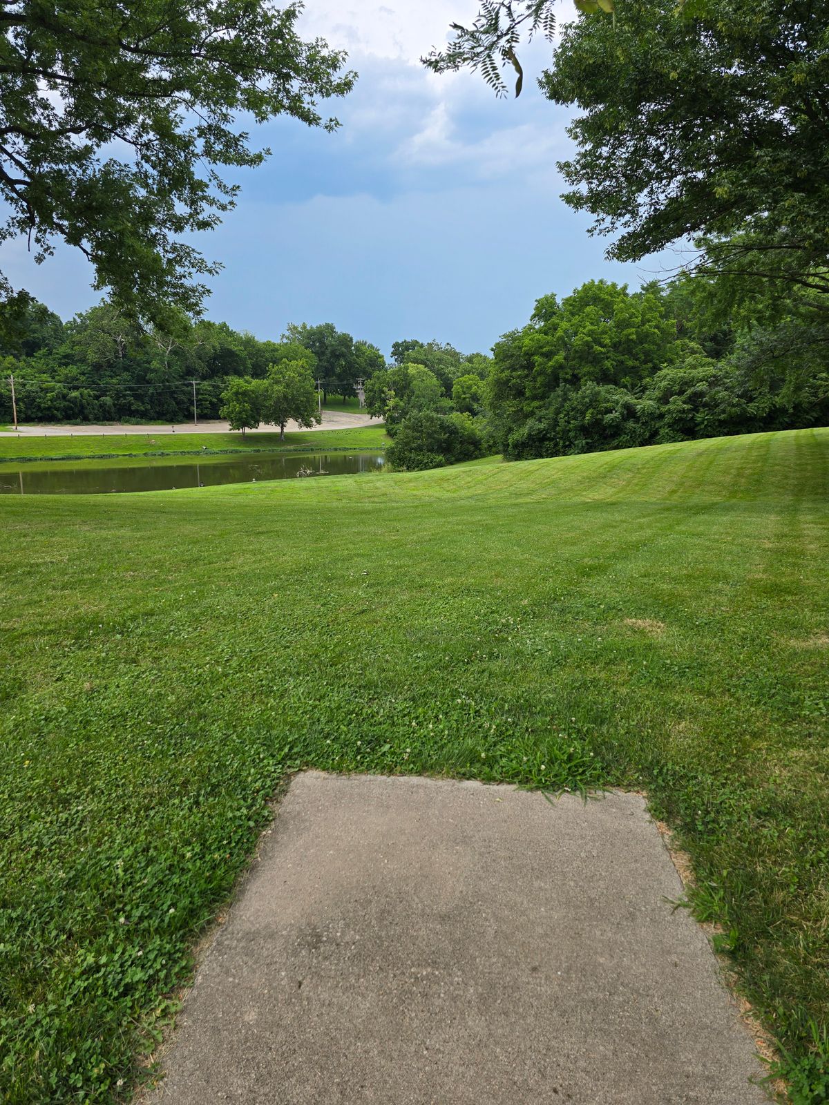 Hole 4 tee shot