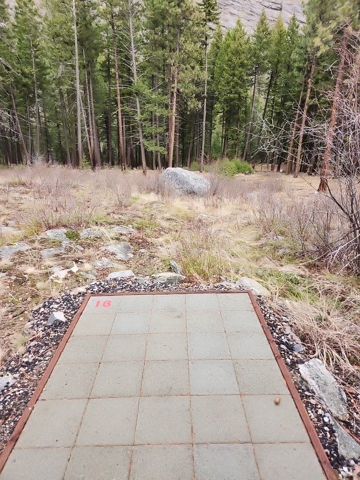 Hole 16 Tee