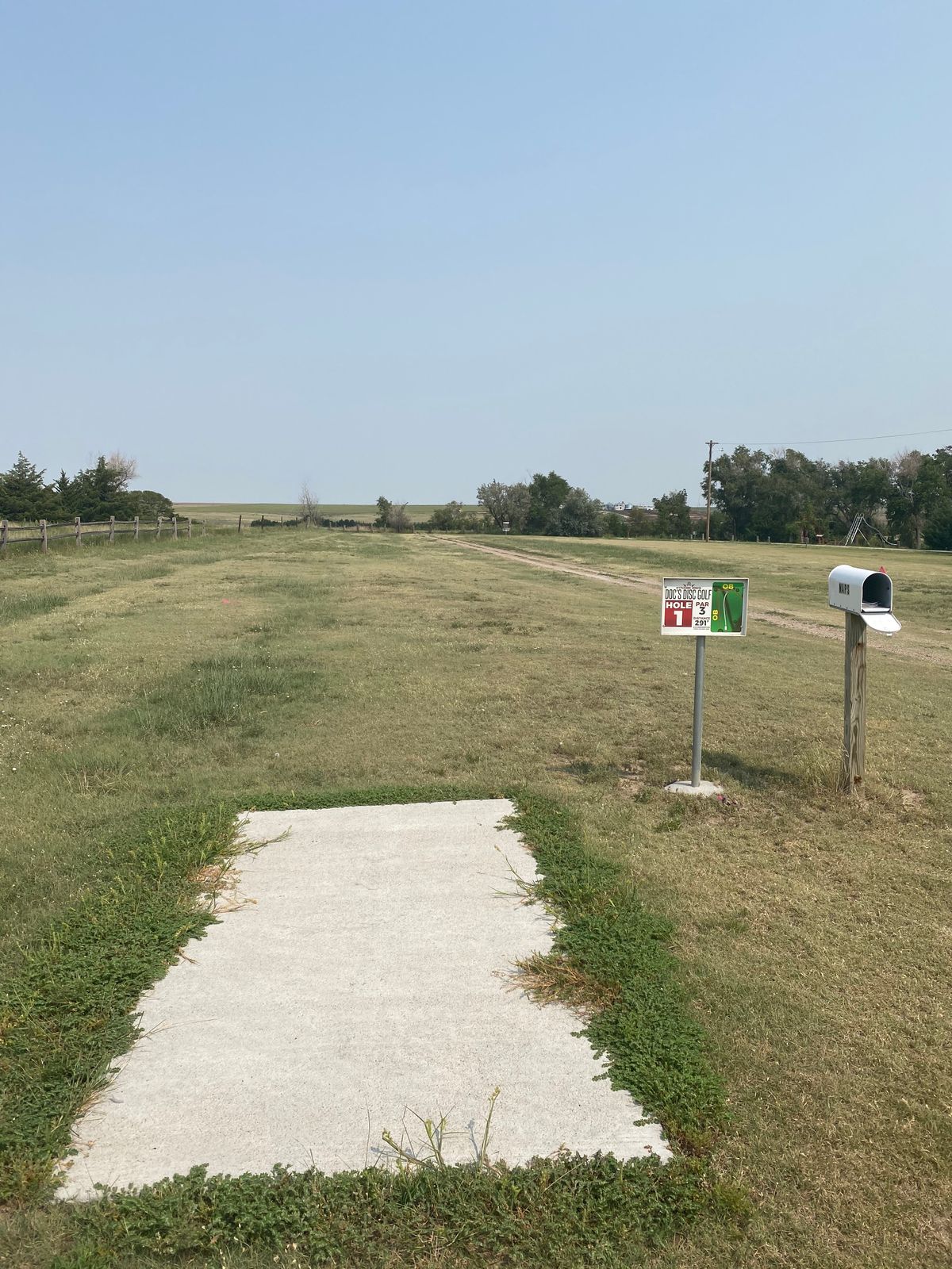 Hole 1. Even has a mailbox for scorecards and a course map. Very cool!
