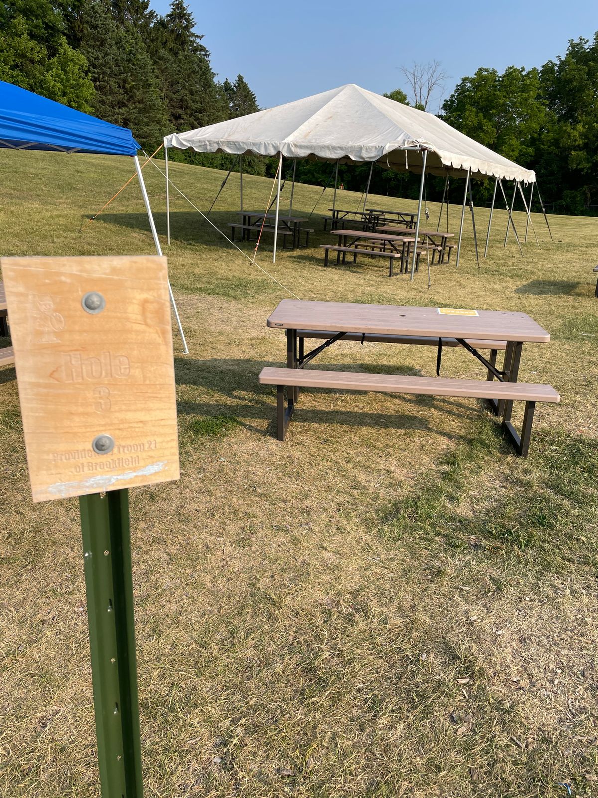 3 - Basket on a slight downslope.