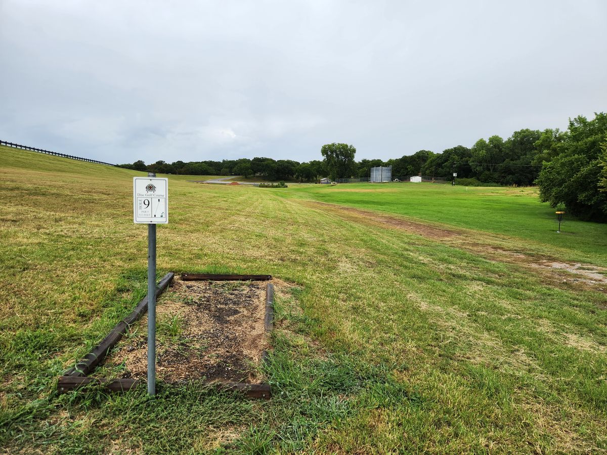 Hole 9 tee