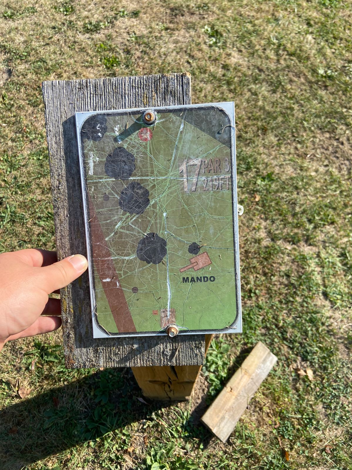 Hole 17’s Tee sign with mando left of Artillery cannon