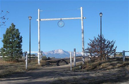 Entrance to the course