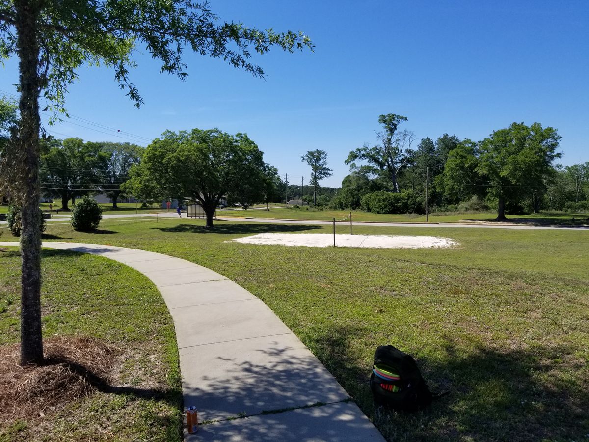 Hole 3 tee