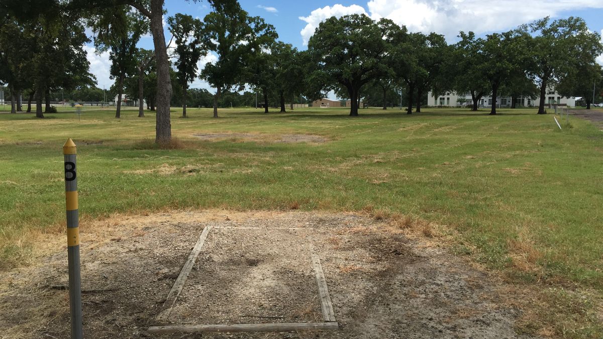 Hole 8
