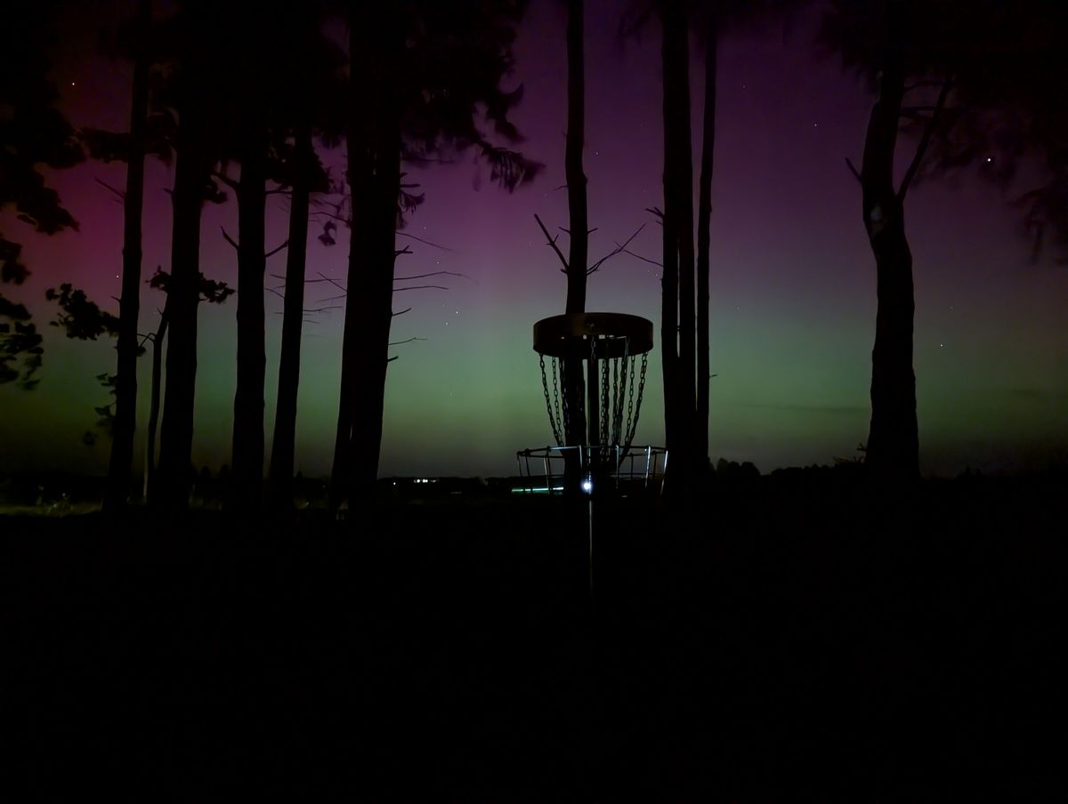 1 basket in a Aurrora sky