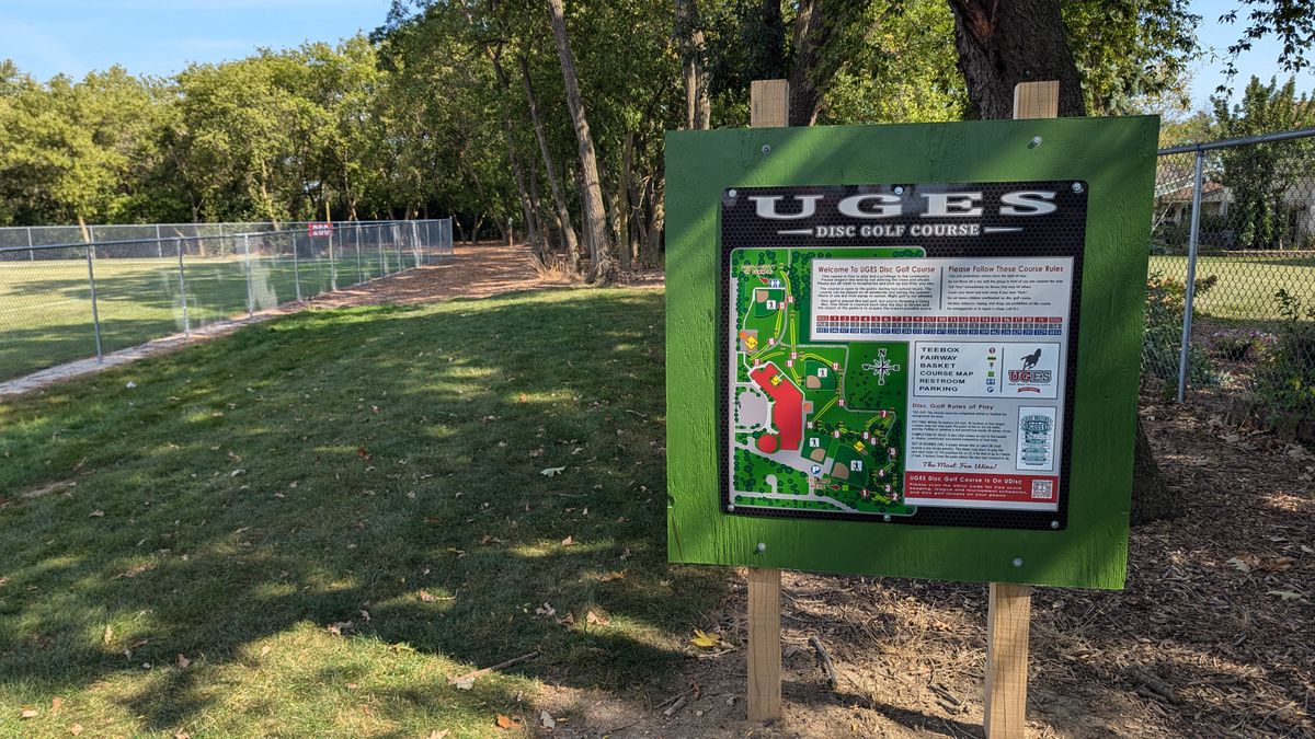 Course map. Tee #1 (post, no pad 2024) further down.