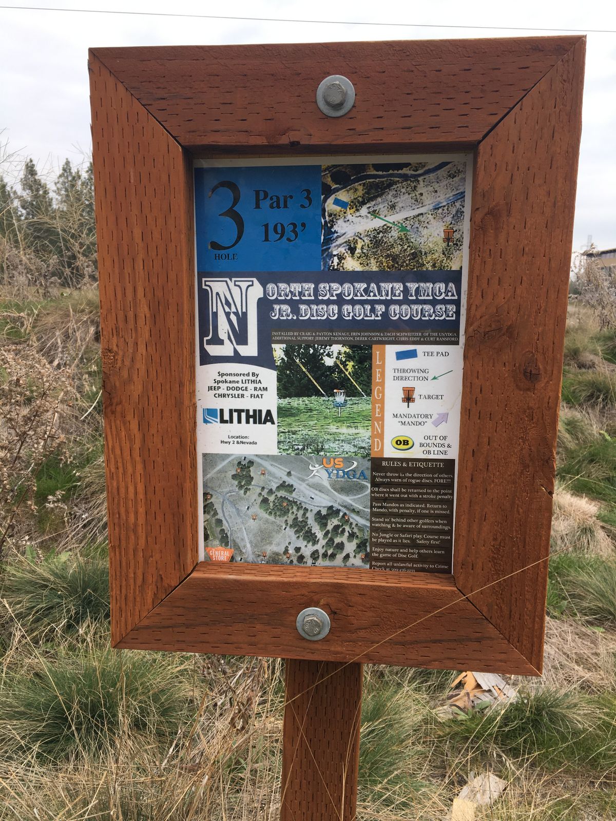 Sign for hole 3