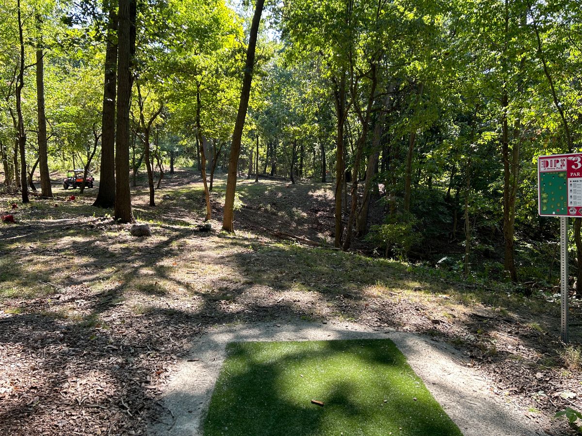 Hole 3 Red tee shot