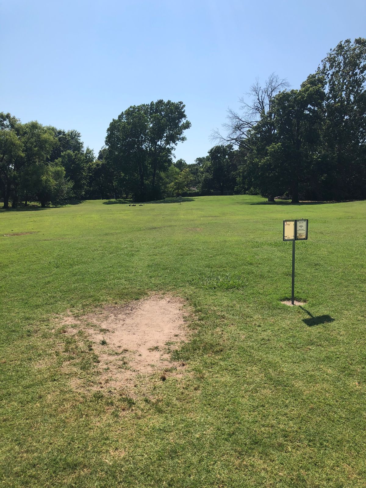 Tee 3