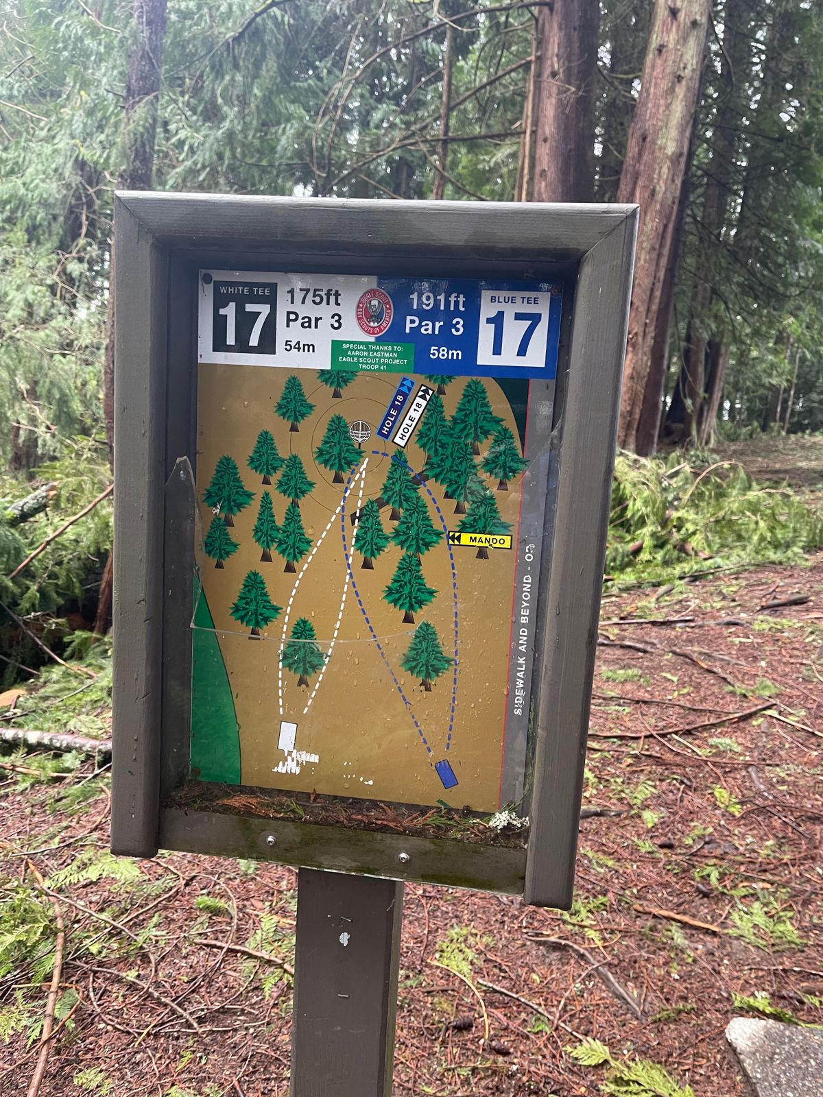 Hole 17 sign