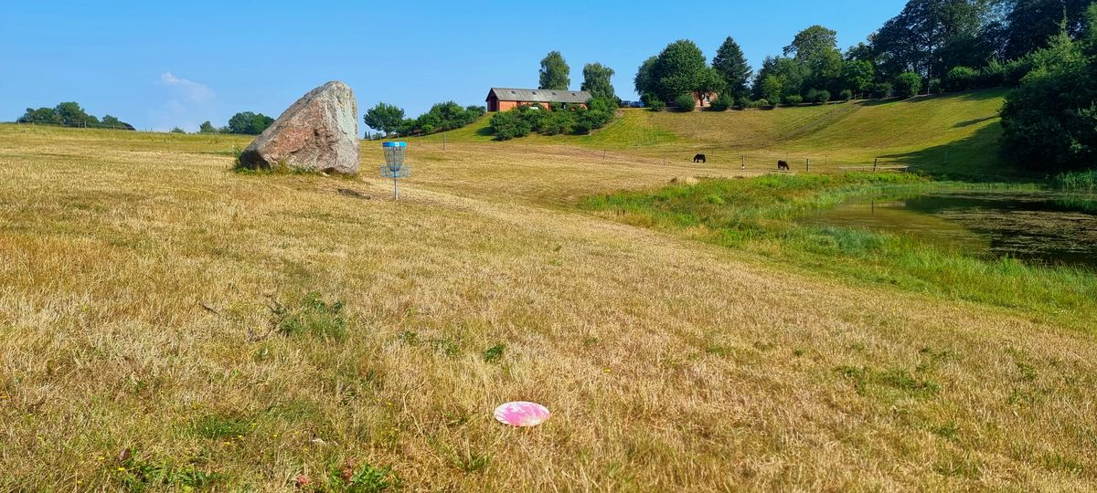 Beautiful hole 13🤩