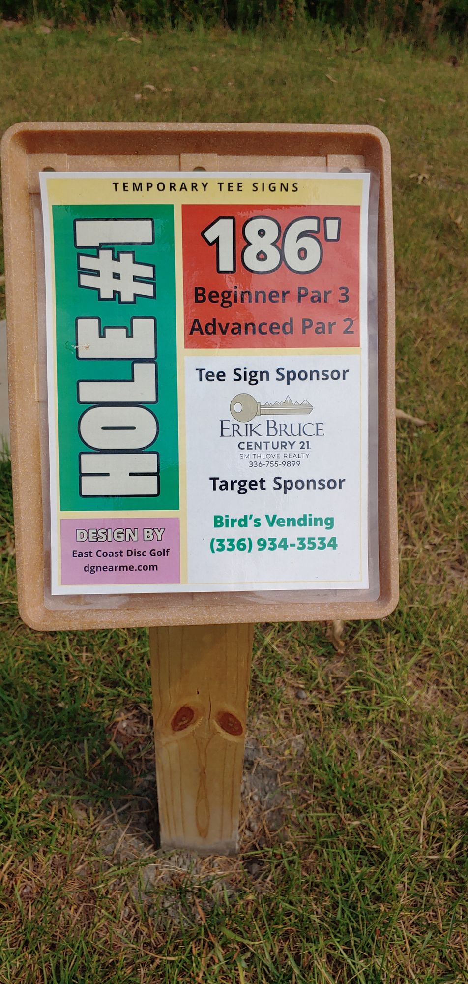 Hole 1 sign