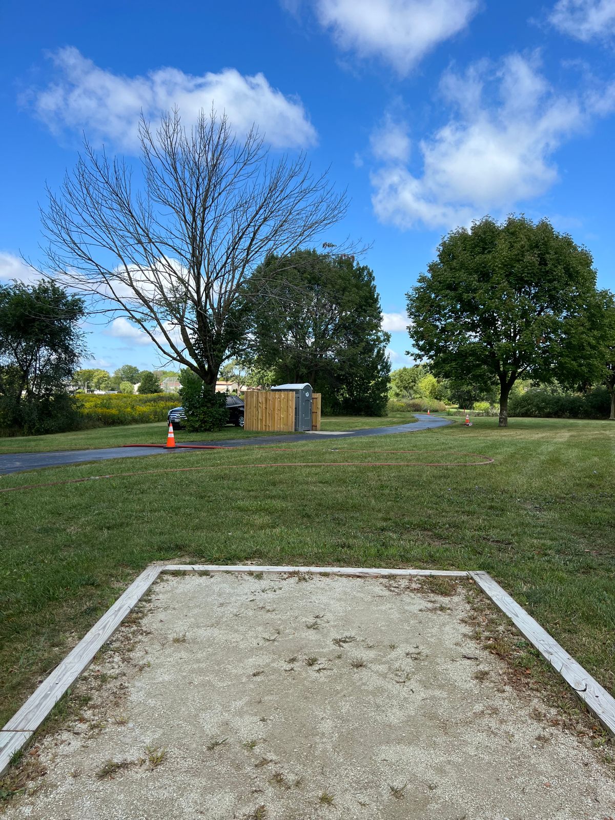 Hole 6 - mind the crapper