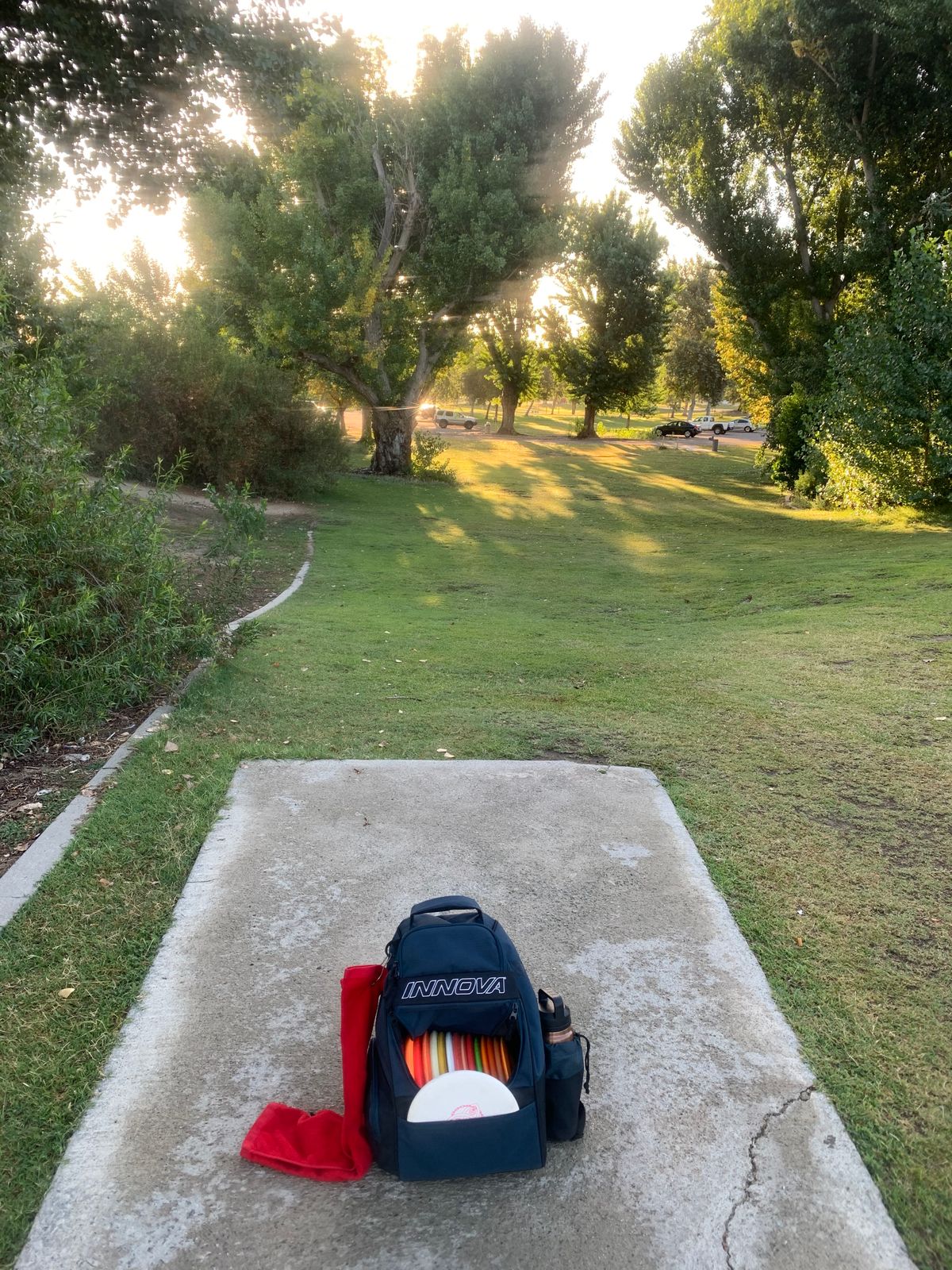 Hole 1 pad