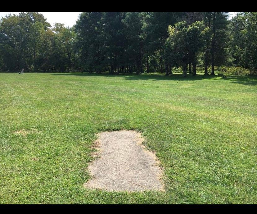 Short tee pad hole #2