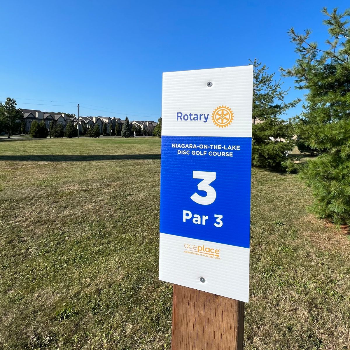 Hole 3 - Temporary ACEPLACE tee signs.