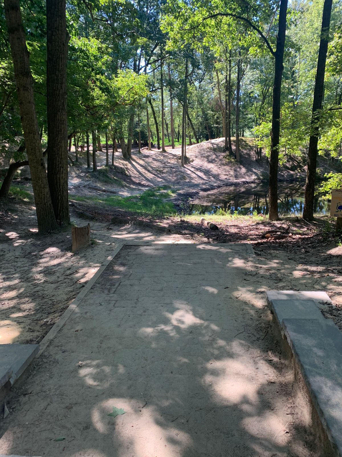 Hole 3, short tee pad