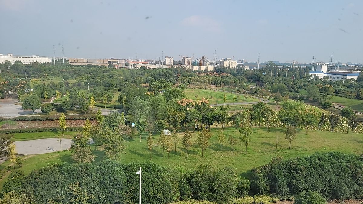 Course utilizes entire park.