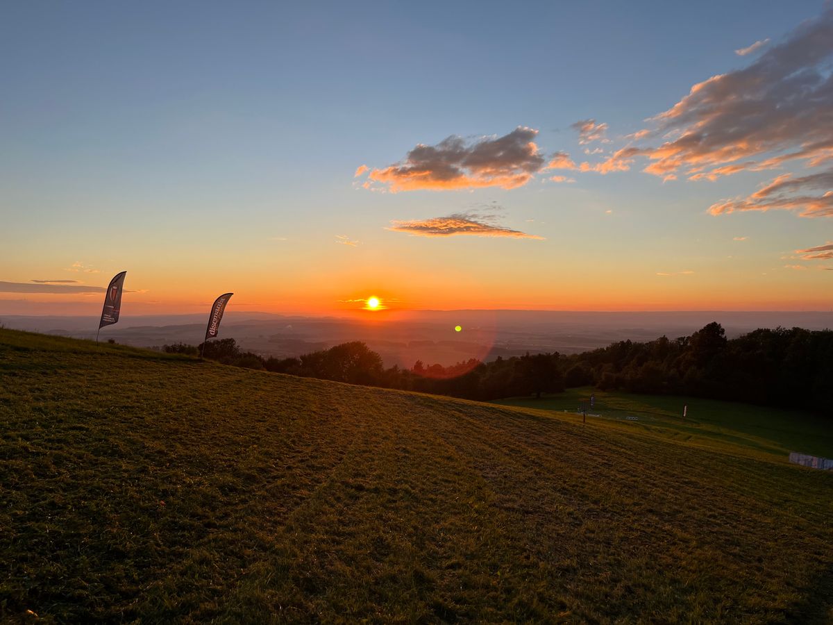 This course is about extremely challenging shots and beautiful views