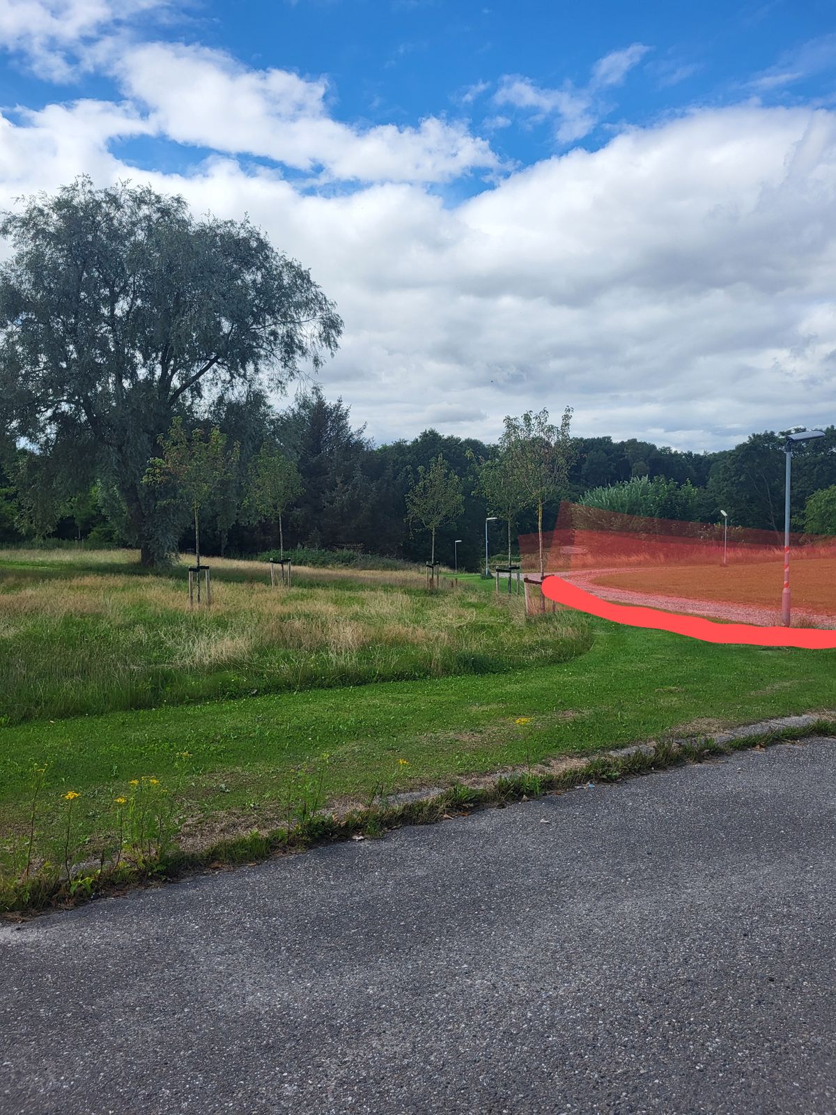 Fairway hul 1, OB venstre for stien