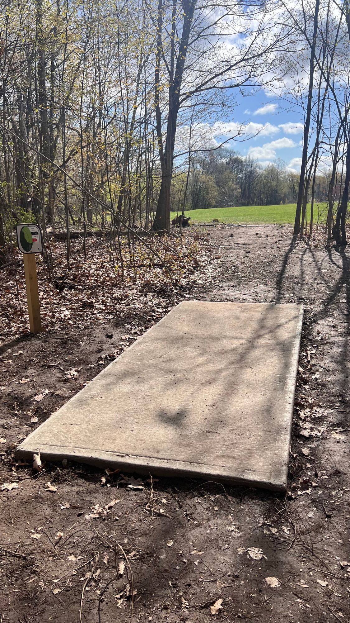 Hole 16 long tee pad