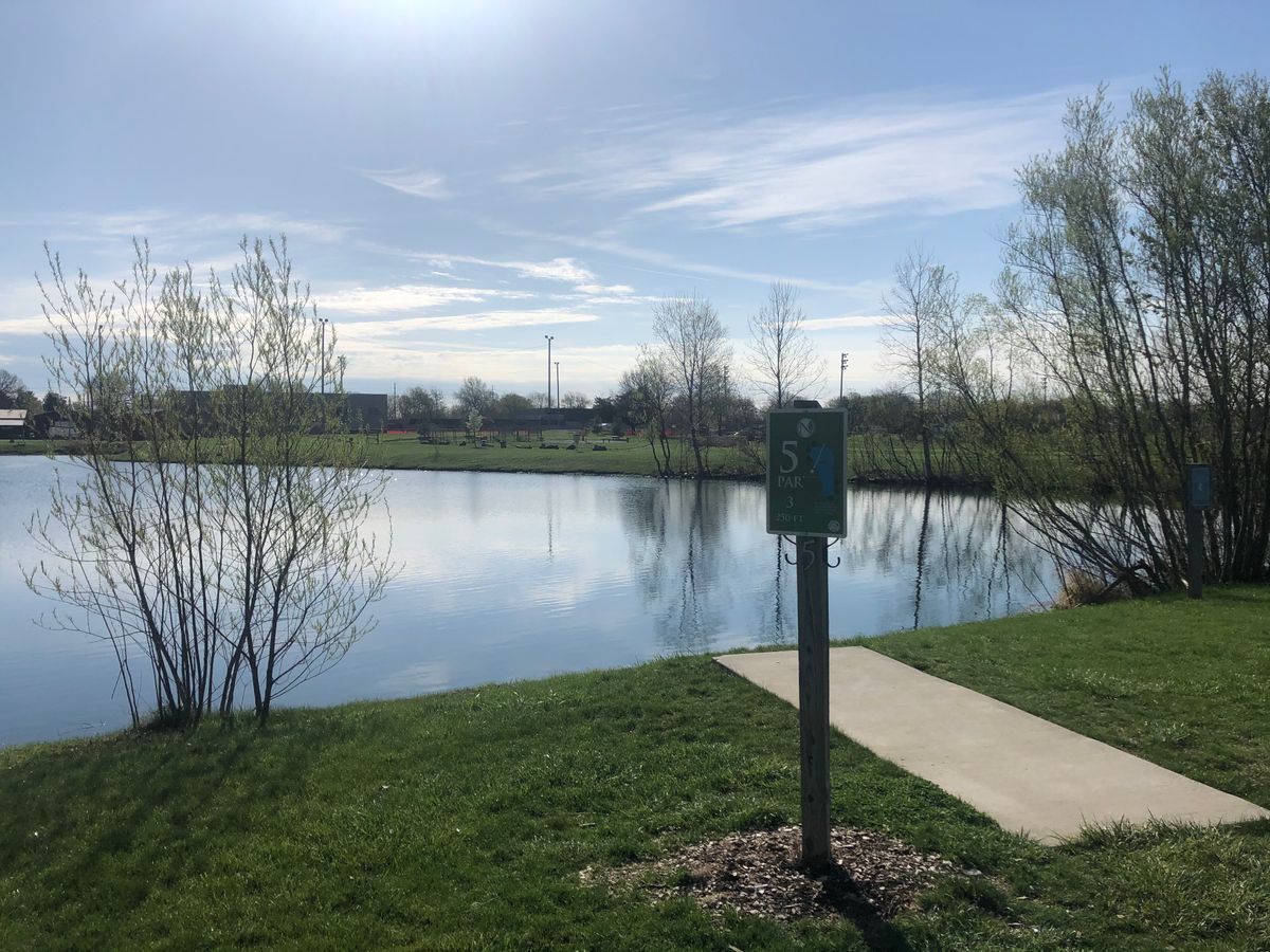 Tee 5 over pond.
