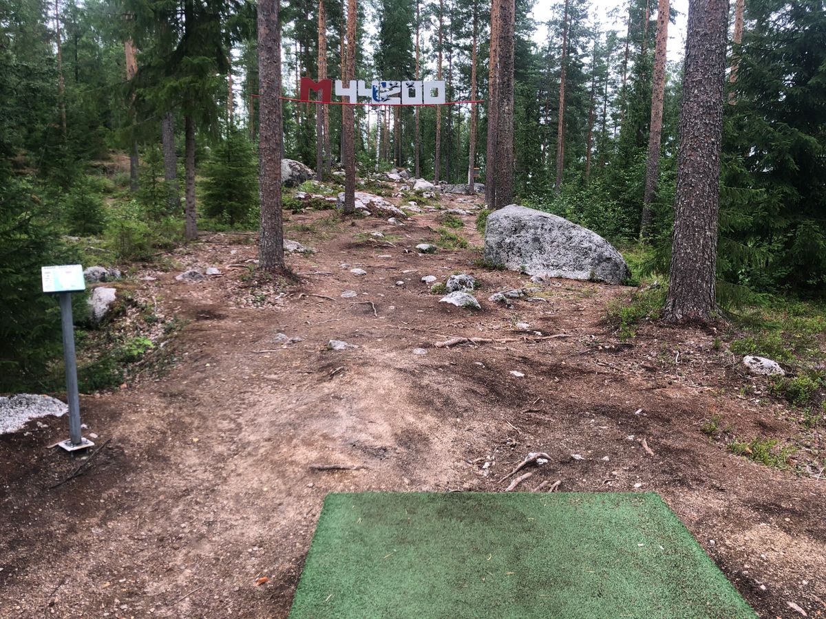 Tee Hole 9