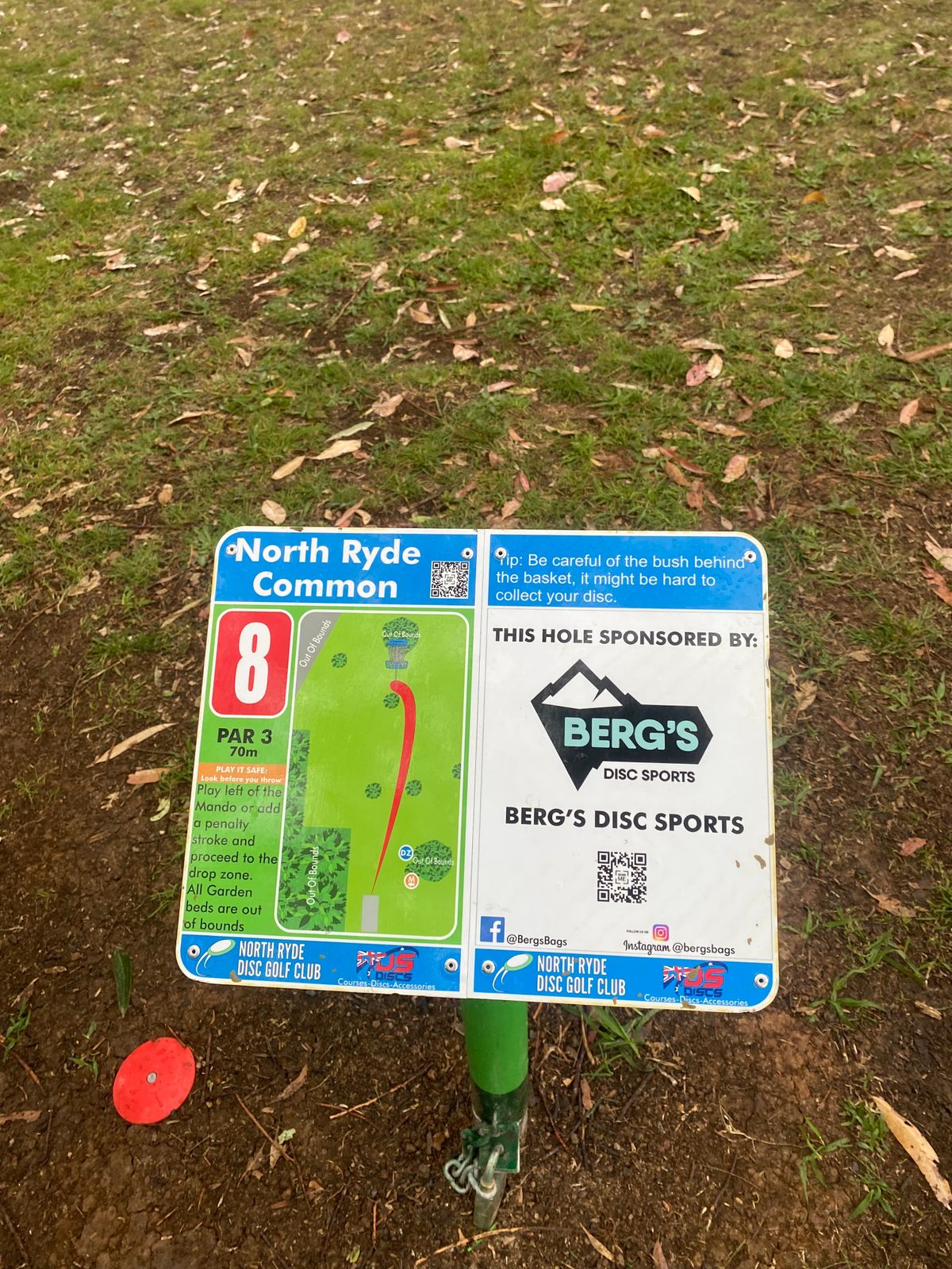 Hole 8 Tee Sign