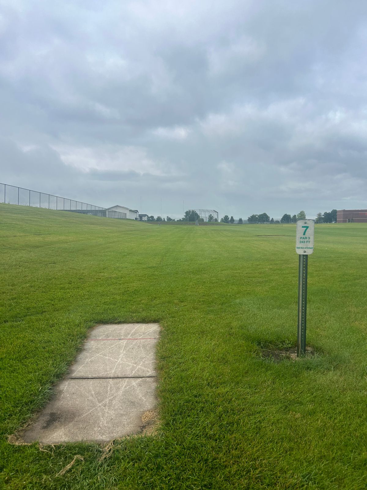 Hole 7 teepad