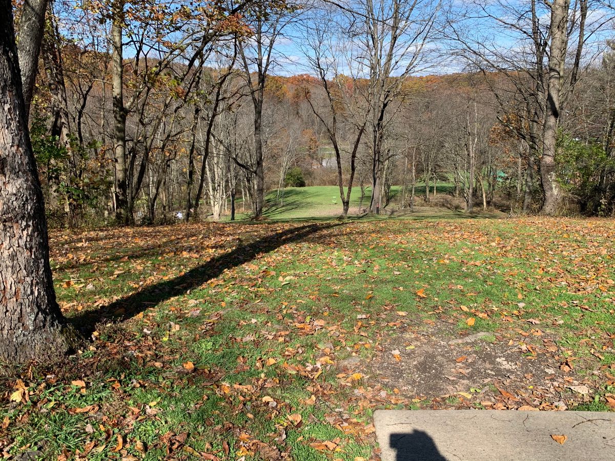 Hole 10 White tee