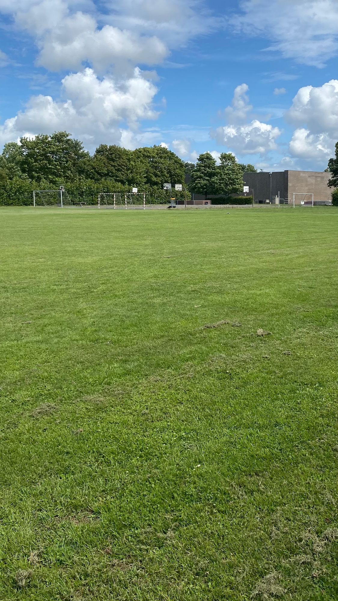 Hul 7 - Tee RØD