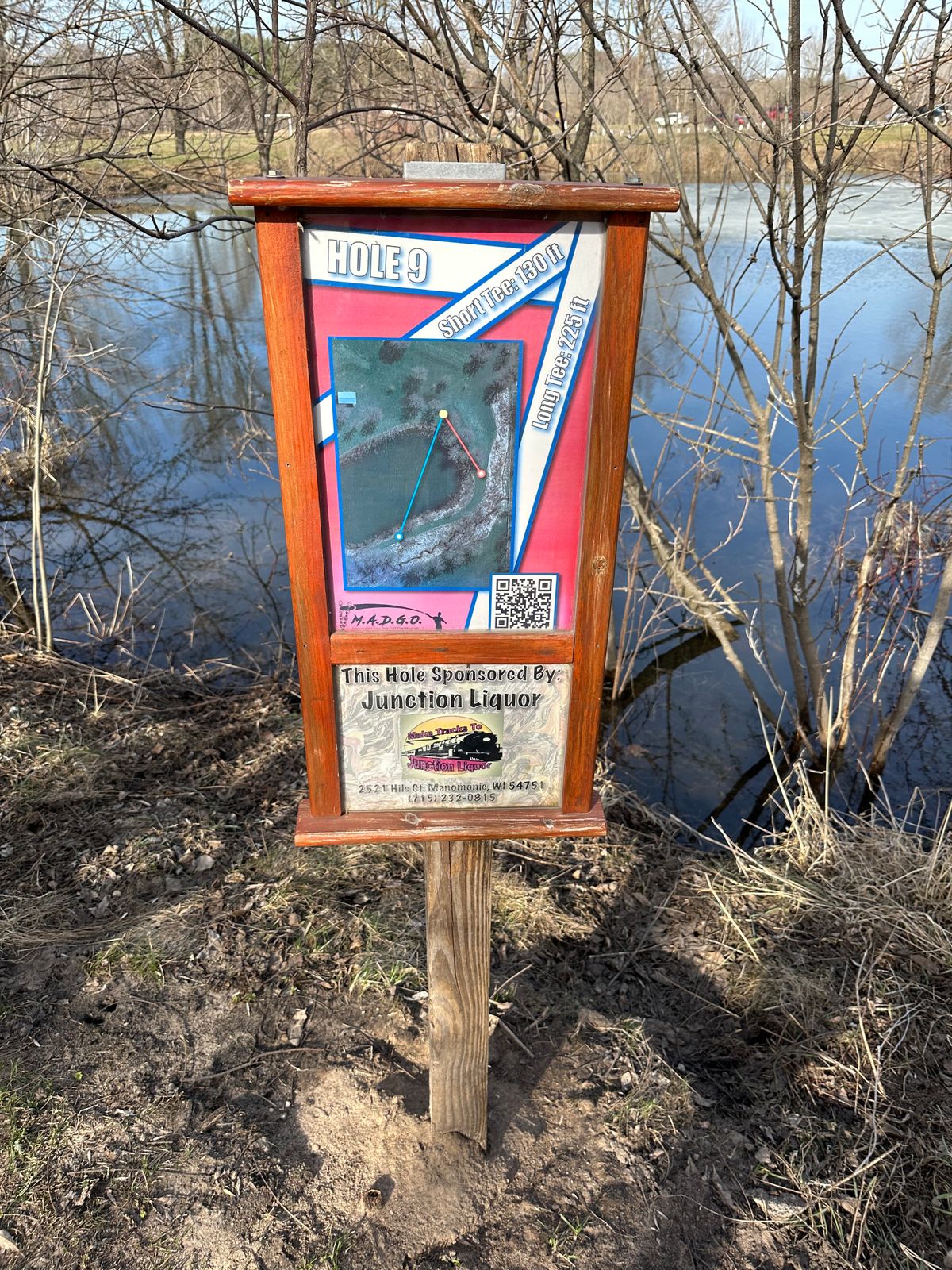 Hole 9 Sign