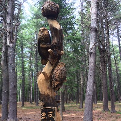 Twisted chainsaw art