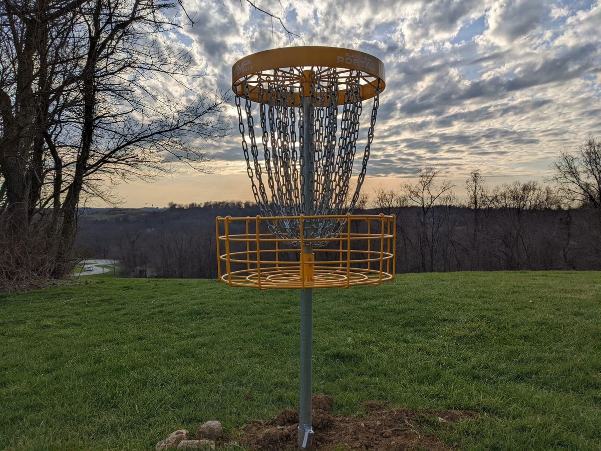 Hole 17 target credit to Disc Golf Examiner for the awesome shot
