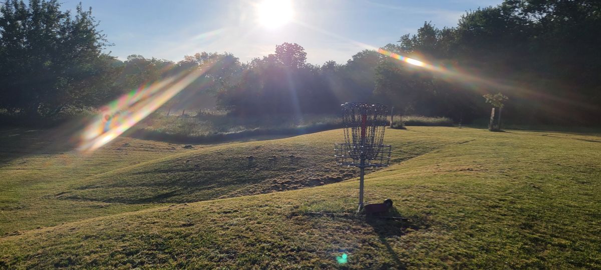 Hole 7 (Roots) green