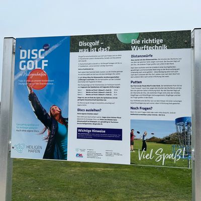 Das ist das offizielle Schild am Parcours - und selbst da ist kein Parcours-Plan. Wozu auch?