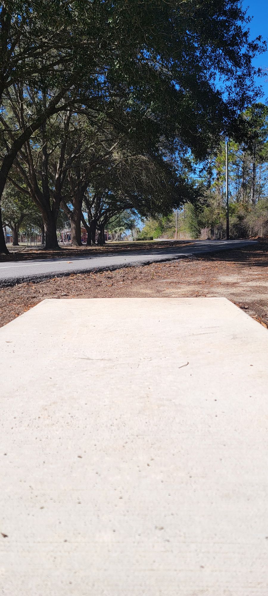Hole 10 from the tee pad