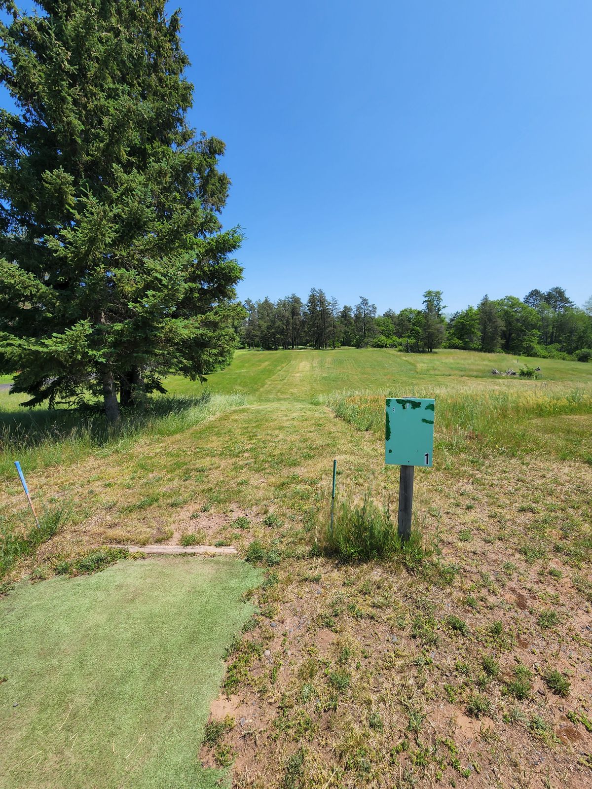 Hole 1 Overview