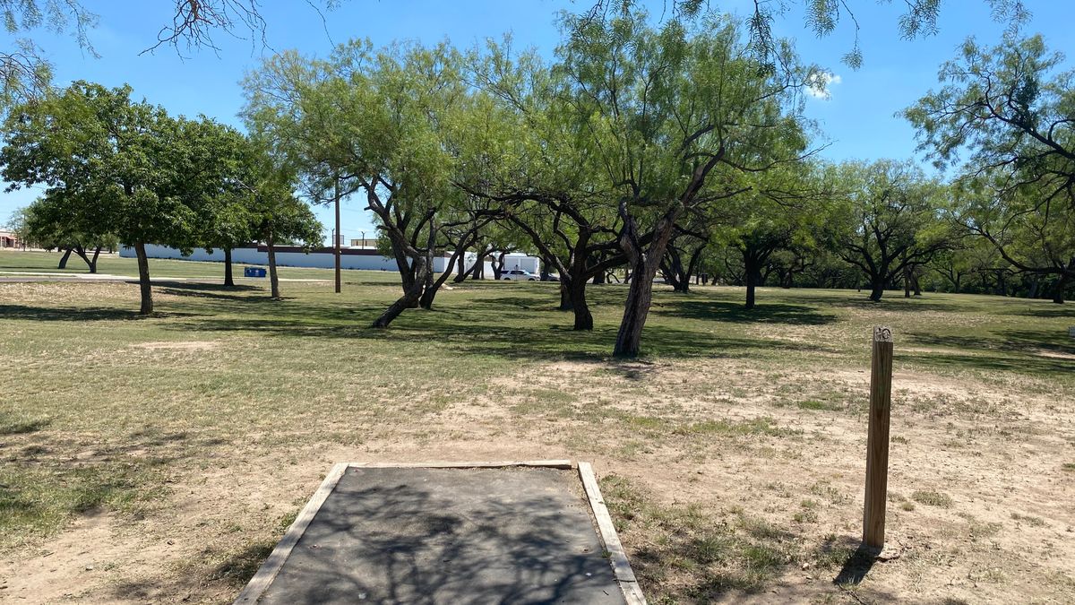 Hole 10