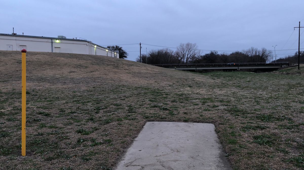 Hole 9