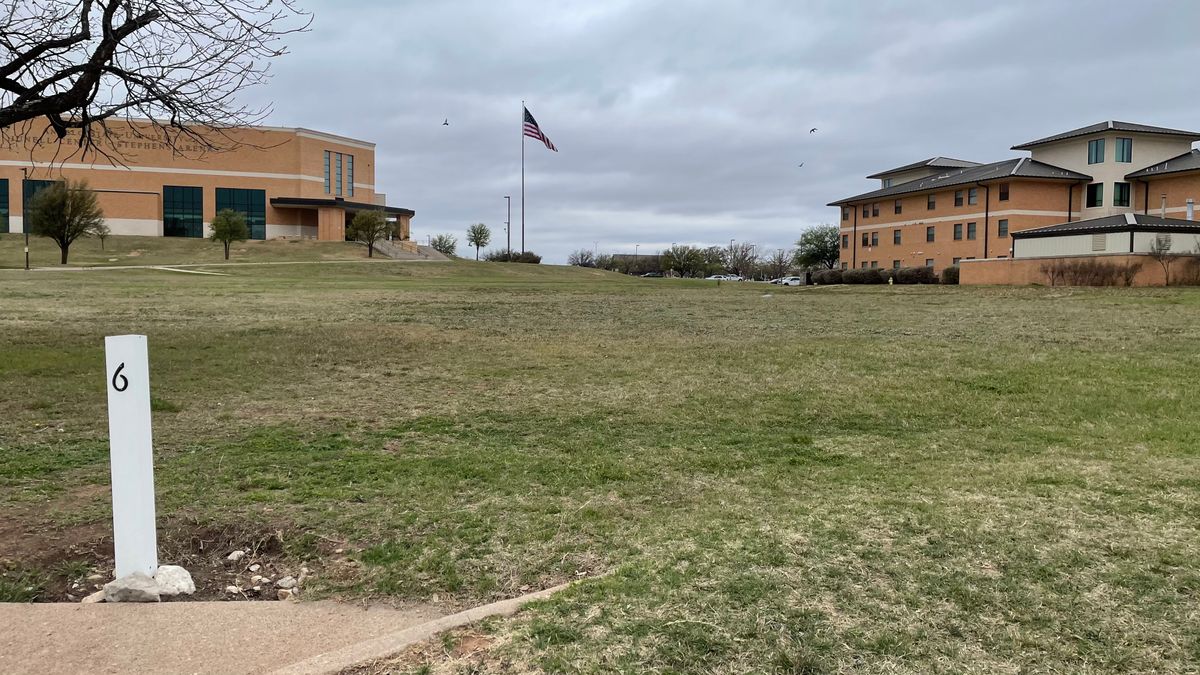 Hole 6