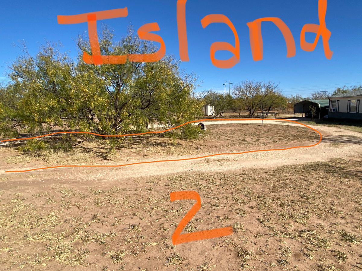 Disc must land on island