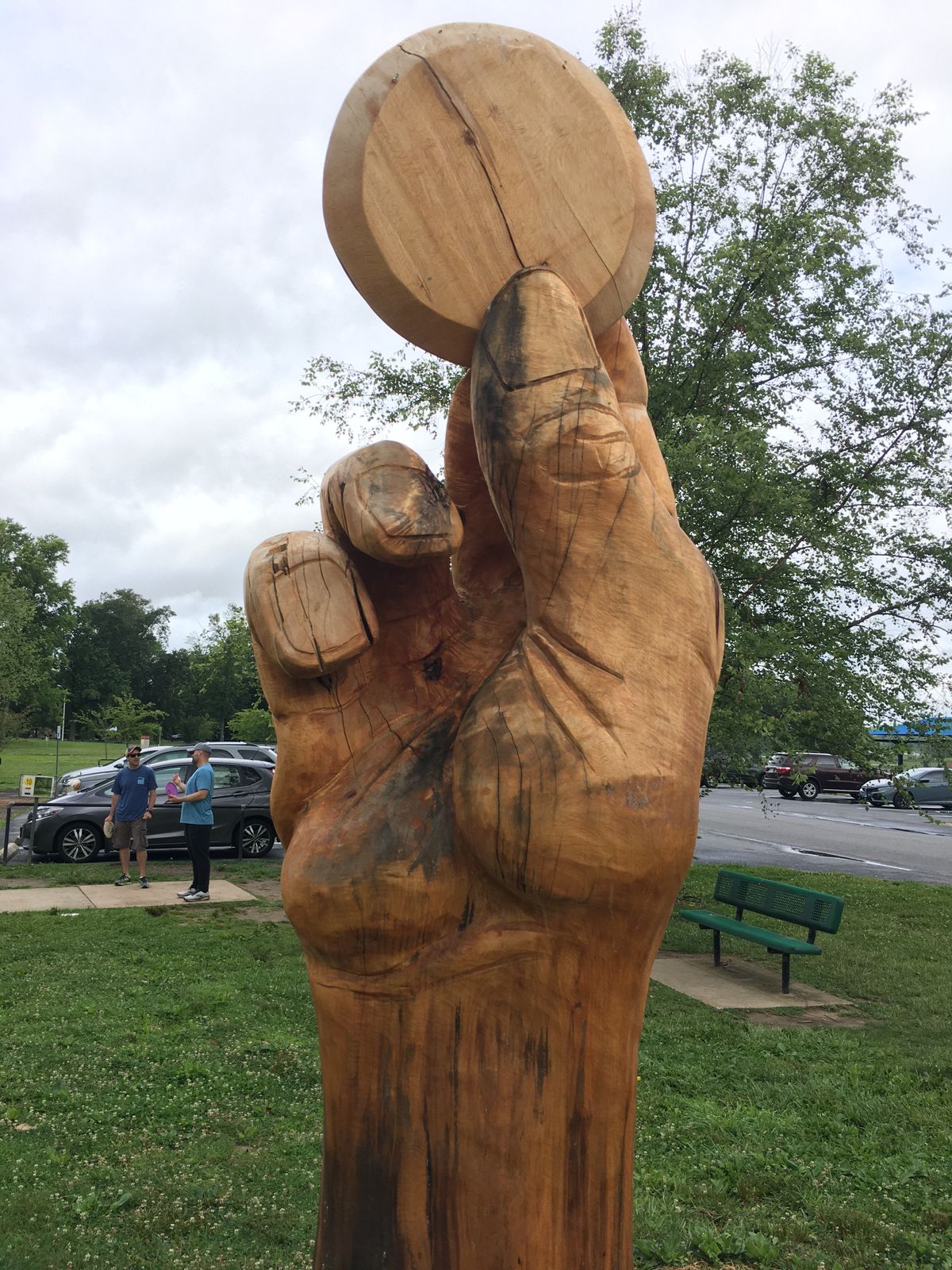 Wood sculptures on the course