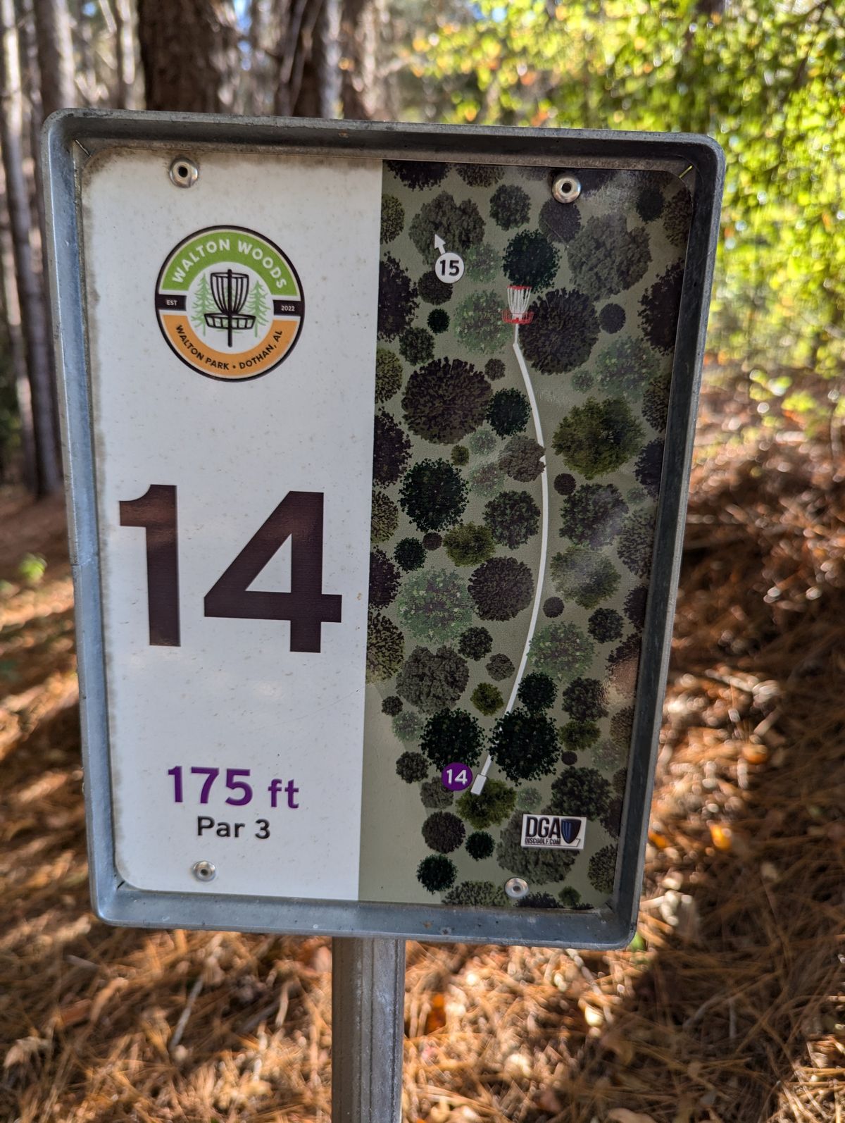 Tee sign of 14