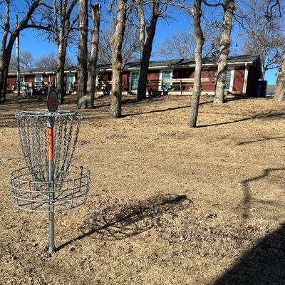 Hole 15s basket by a lodge