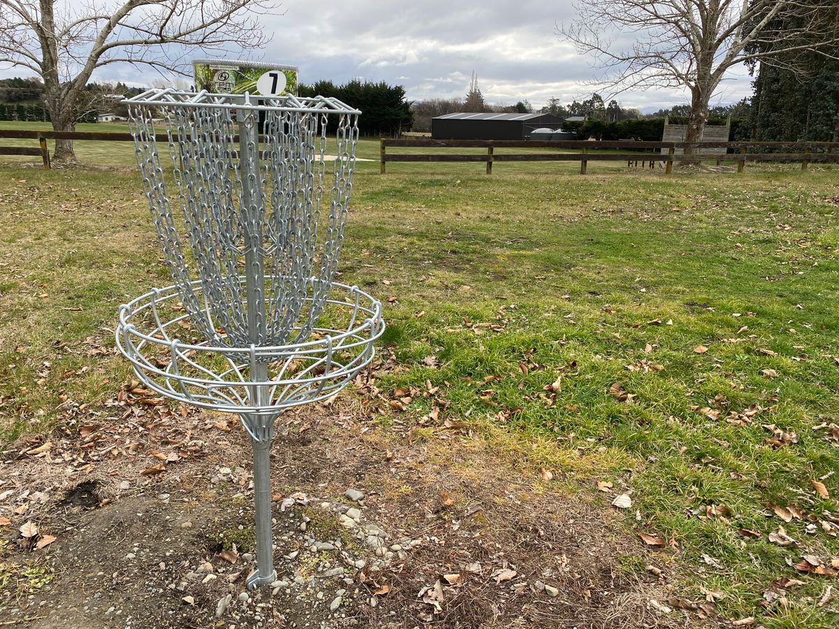 Basket 7 looking back up the fairway towards the tee pad.