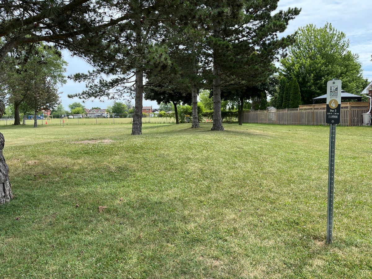 Hole 4