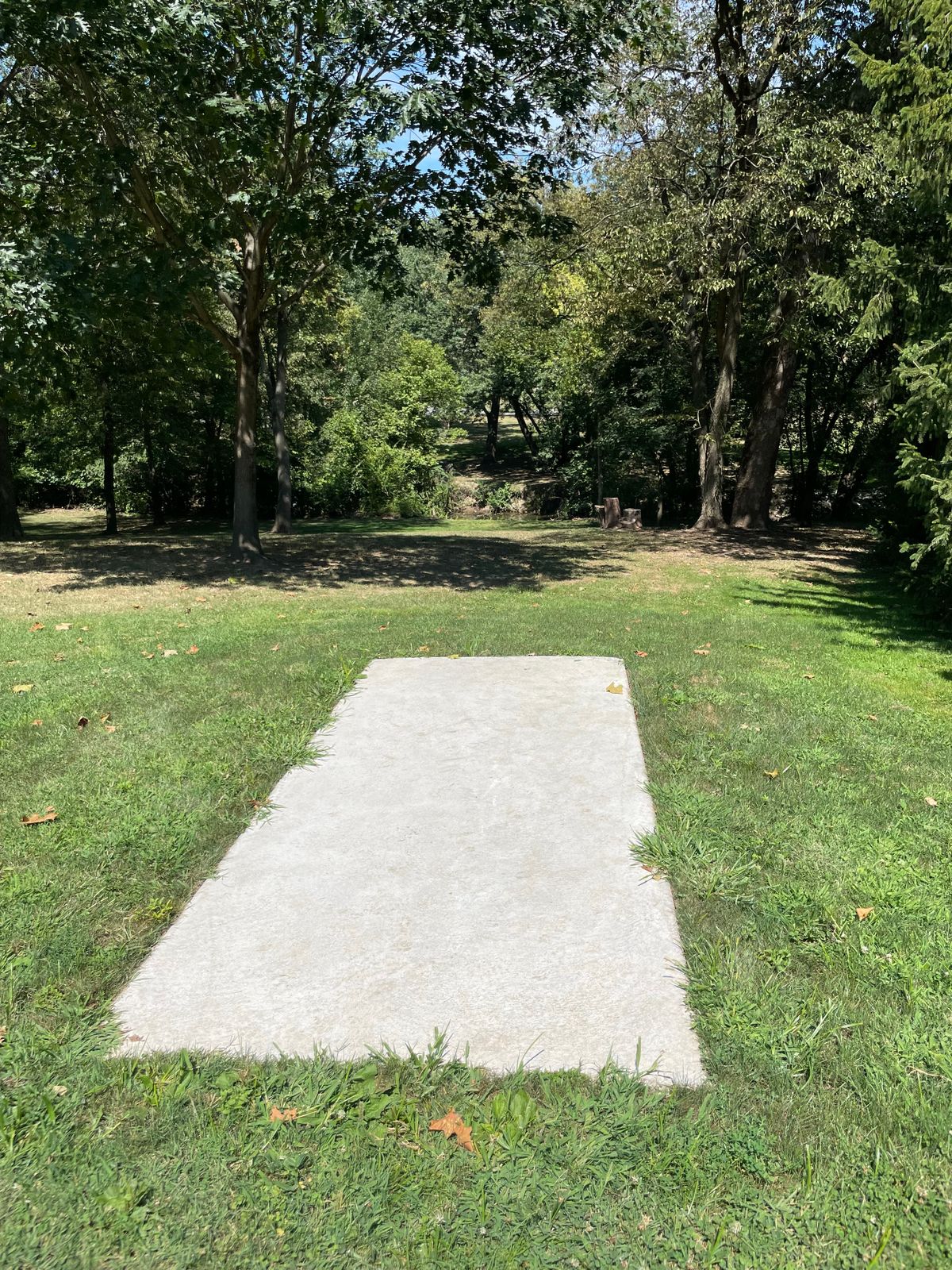 Hole 9 White Tee