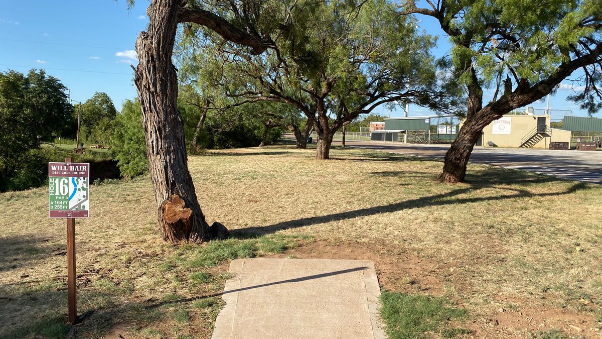 Hole 16